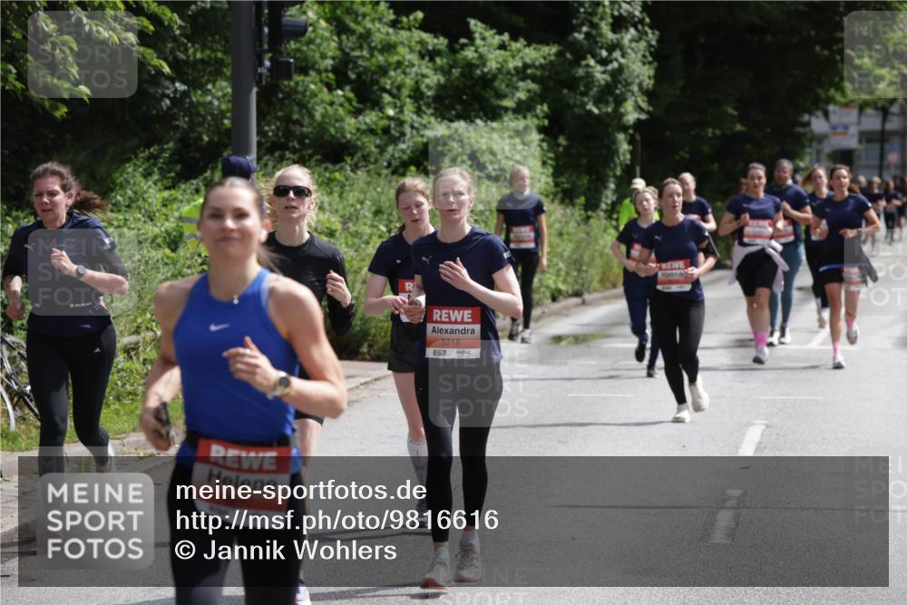 14.06.2026 - REWE Women's Run Jannik Wohlers http://msf.ph/oto/9816616 14.06.2026 10:53:00 Laufen 5218, 7 meine-sportfotos.de