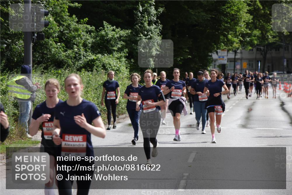 14.06.2026 - REWE Women's Run Jannik Wohlers http://msf.ph/oto/9816622 14.06.2026 10:53:01 Laufen 838, 57 meine-sportfotos.de