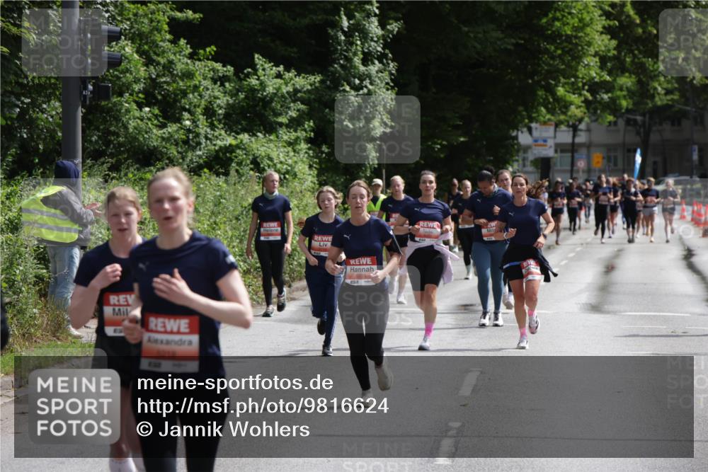 14.06.2026 - REWE Women's Run Jannik Wohlers http://msf.ph/oto/9816624 14.06.2026 10:53:02 Laufen  meine-sportfotos.de