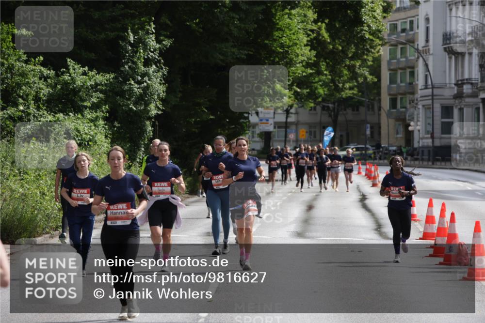 14.06.2026 - REWE Women's Run Jannik Wohlers http://msf.ph/oto/9816627 14.06.2026 10:53:02 Laufen  meine-sportfotos.de