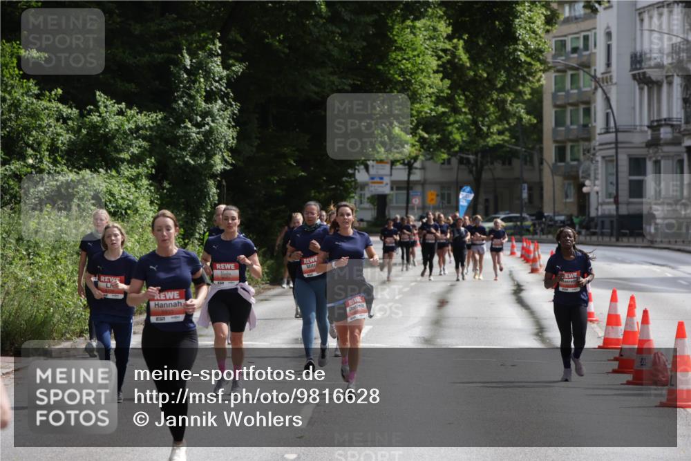 14.06.2026 - REWE Women's Run Jannik Wohlers http://msf.ph/oto/9816628 14.06.2026 10:53:02 Laufen  meine-sportfotos.de