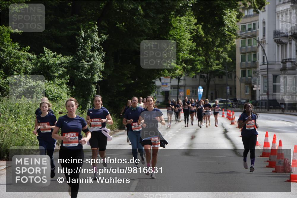 14.06.2026 - REWE Women's Run Jannik Wohlers http://msf.ph/oto/9816631 14.06.2026 10:53:03 Laufen 57 meine-sportfotos.de
