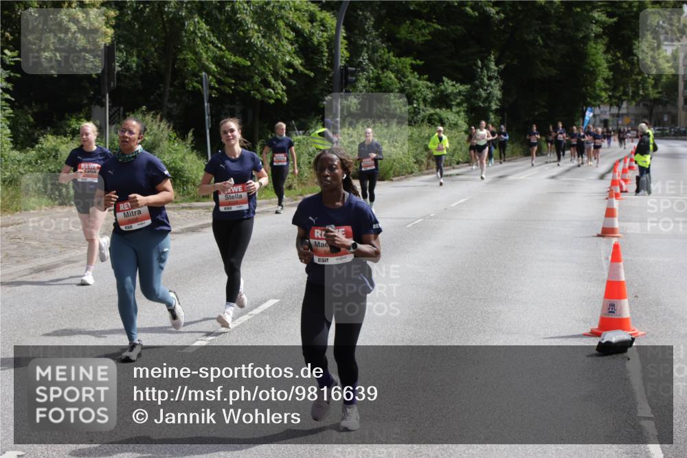 14.06.2026 - REWE Women's Run Jannik Wohlers http://msf.ph/oto/9816639 14.06.2026 10:53:11 Laufen 57 meine-sportfotos.de