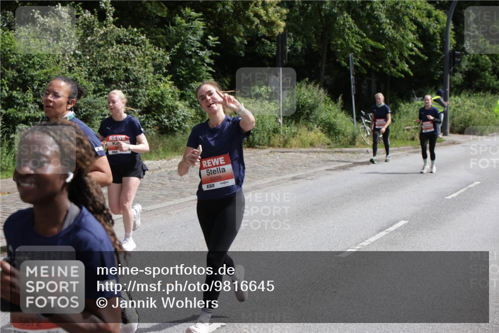 14.06.2026 - REWE Women's Run Jannik Wohlers http://msf.ph/oto/9816645 14.06.2026 10:53:12 Laufen 5872, 5209 meine-sportfotos.de