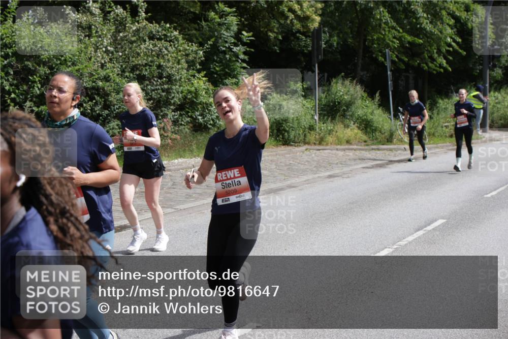 14.06.2026 - REWE Women's Run Jannik Wohlers http://msf.ph/oto/9816647 14.06.2026 10:53:13 Laufen 5209, 57 meine-sportfotos.de