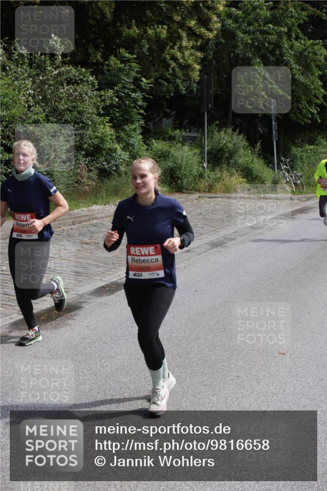 14.06.2026 - REWE Women's Run Jannik Wohlers http://msf.ph/oto/9816658 14.06.2026 10:53:17 Laufen 5924 meine-sportfotos.de