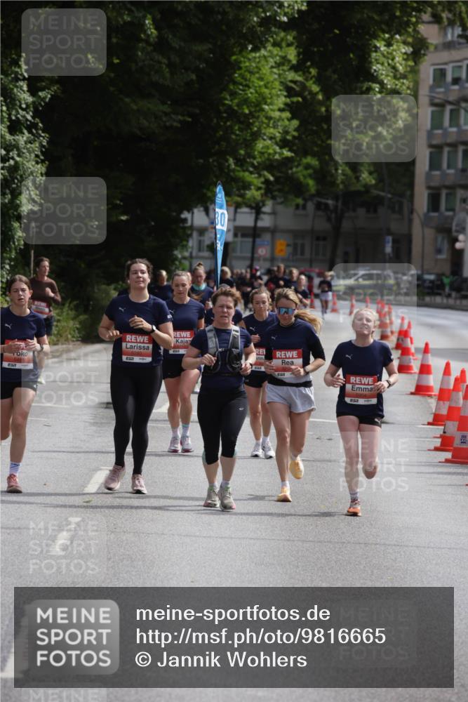 14.06.2026 - REWE Women's Run Jannik Wohlers http://msf.ph/oto/9816665 14.06.2026 10:53:20 Laufen 30 meine-sportfotos.de