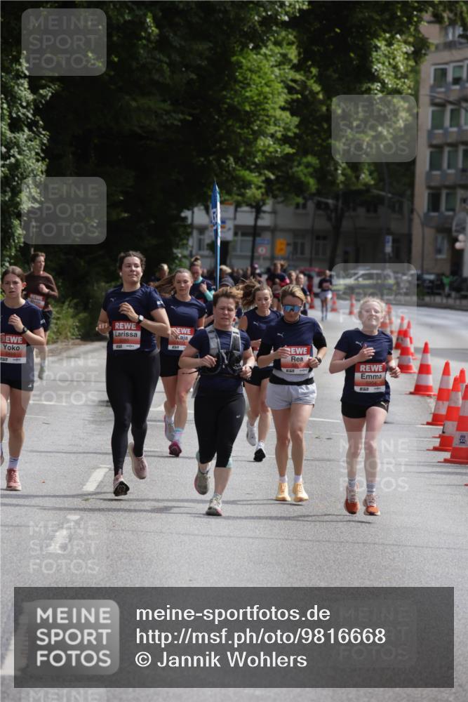 14.06.2026 - REWE Women's Run Jannik Wohlers http://msf.ph/oto/9816668 14.06.2026 10:53:20 Laufen 5499, 57, 5904 meine-sportfotos.de