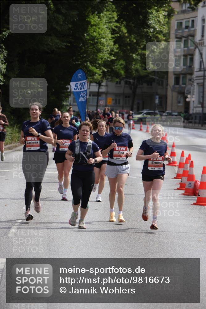 14.06.2026 - REWE Women's Run Jannik Wohlers http://msf.ph/oto/9816673 14.06.2026 10:53:21 Laufen 5, 30, 5904 meine-sportfotos.de