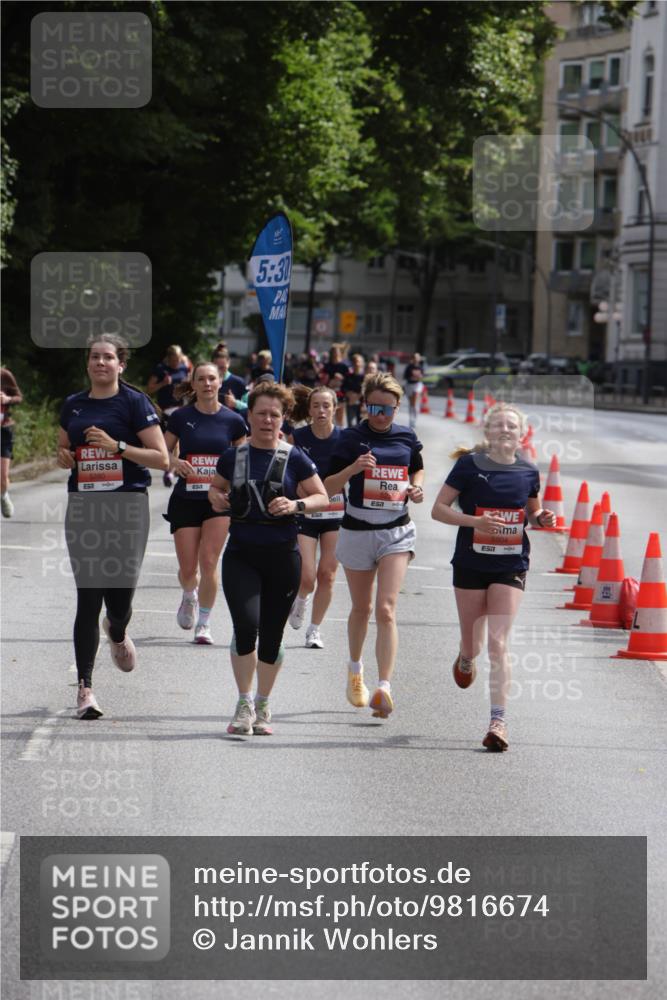 14.06.2026 - REWE Women's Run Jannik Wohlers http://msf.ph/oto/9816674 14.06.2026 10:53:21 Laufen 5, 30, 5904 meine-sportfotos.de