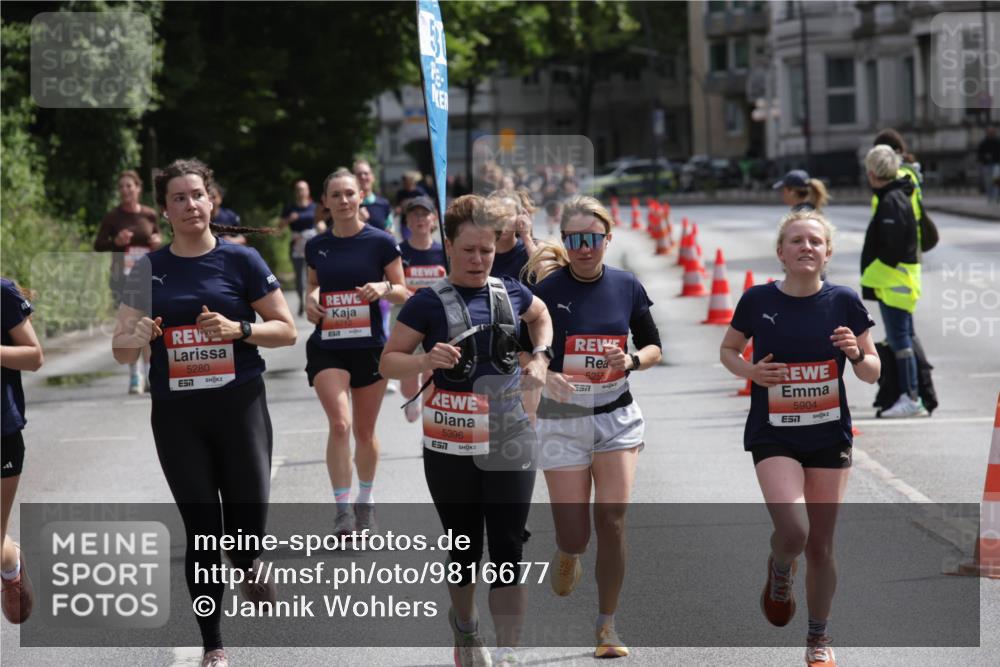 14.06.2026 - REWE Women's Run Jannik Wohlers http://msf.ph/oto/9816677 14.06.2026 10:53:23 Laufen 5280, 57, 57, 5396, 7, 5255, 5904, 7 meine-sportfotos.de