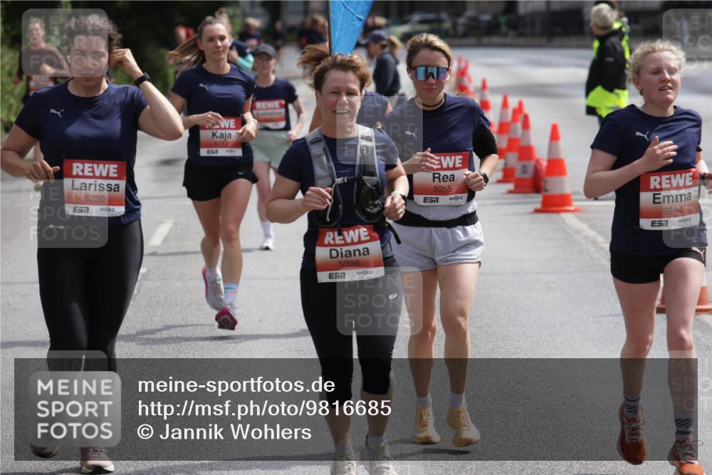 14.06.2026 - REWE Women's Run Jannik Wohlers http://msf.ph/oto/9816685 14.06.2026 10:53:24 Laufen 5280, 7, 5712, 5396, 7, 5255, 5904 meine-sportfotos.de