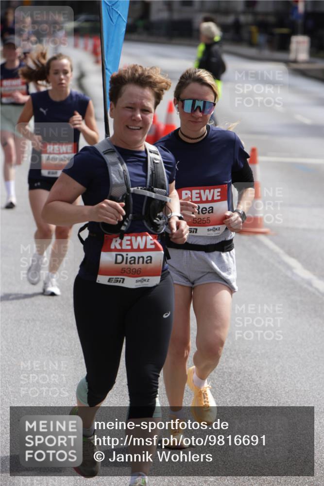 14.06.2026 - REWE Women's Run Jannik Wohlers http://msf.ph/oto/9816691 14.06.2026 10:53:25 Laufen 5396, 5255, 57 meine-sportfotos.de
