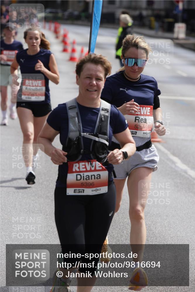 14.06.2026 - REWE Women's Run Jannik Wohlers http://msf.ph/oto/9816694 14.06.2026 10:53:26 Laufen 5396, 5255, 57 meine-sportfotos.de