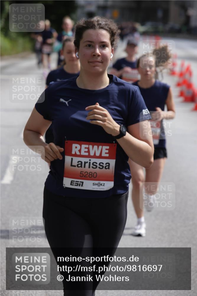 14.06.2026 - REWE Women's Run Jannik Wohlers http://msf.ph/oto/9816697 14.06.2026 10:53:26 Laufen 5280 meine-sportfotos.de
