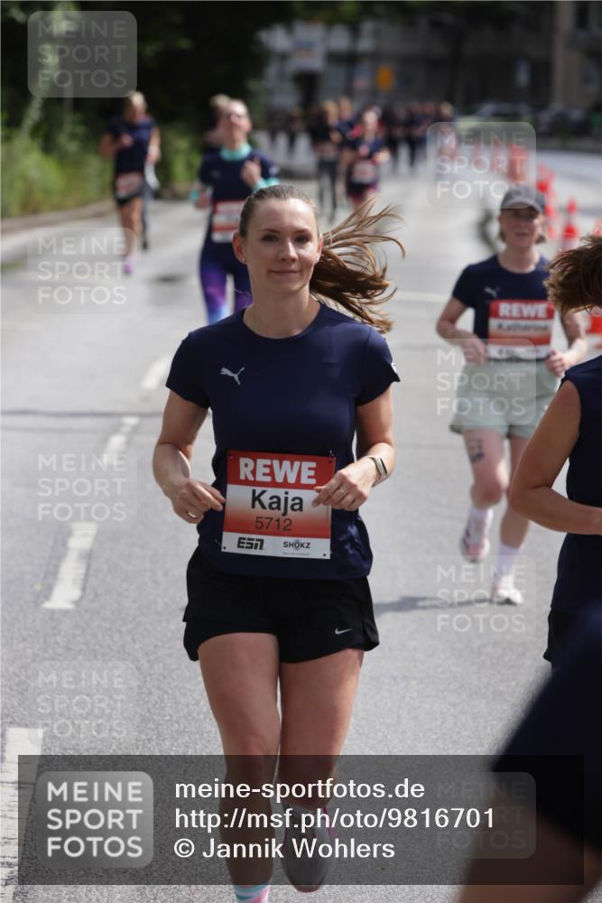 14.06.2026 - REWE Women's Run Jannik Wohlers http://msf.ph/oto/9816701 14.06.2026 10:53:27 Laufen 5712 meine-sportfotos.de