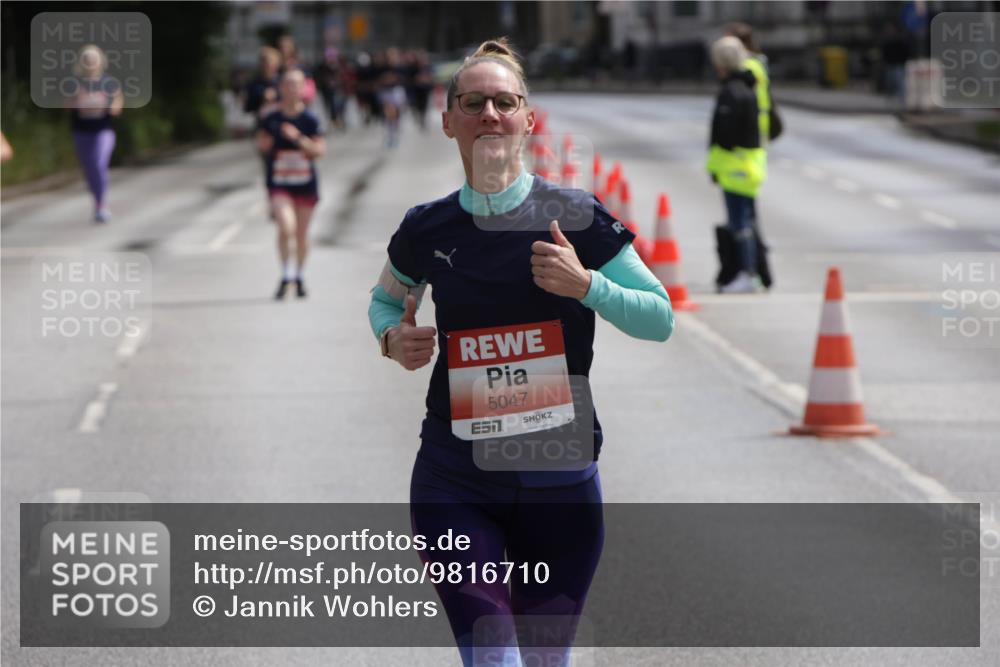 14.06.2026 - REWE Women's Run Jannik Wohlers http://msf.ph/oto/9816710 14.06.2026 10:53:33 Laufen 5047 meine-sportfotos.de