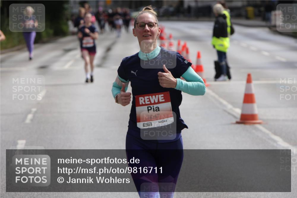 14.06.2026 - REWE Women's Run Jannik Wohlers http://msf.ph/oto/9816711 14.06.2026 10:53:33 Laufen 5047 meine-sportfotos.de