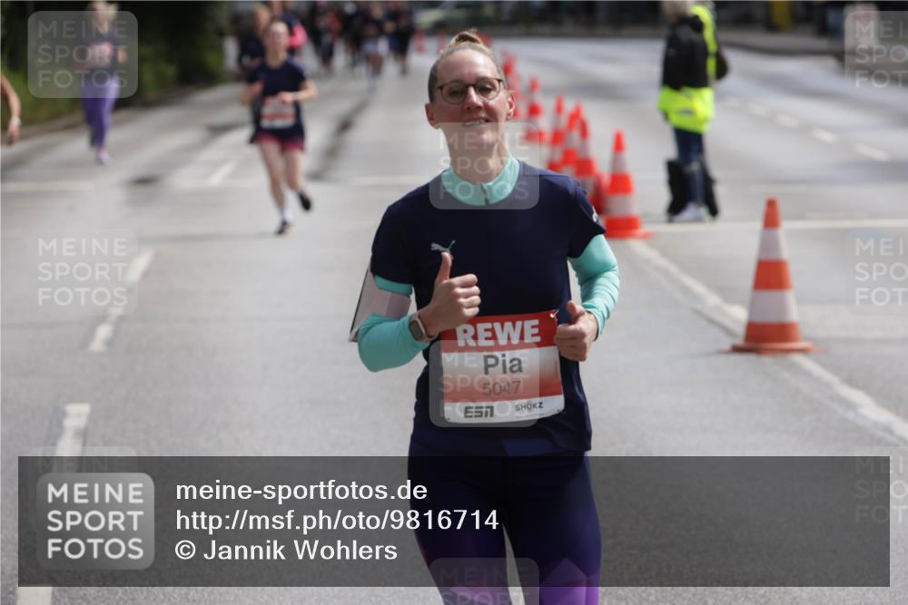 14.06.2026 - REWE Women's Run Jannik Wohlers http://msf.ph/oto/9816714 14.06.2026 10:53:33 Laufen 5047 meine-sportfotos.de