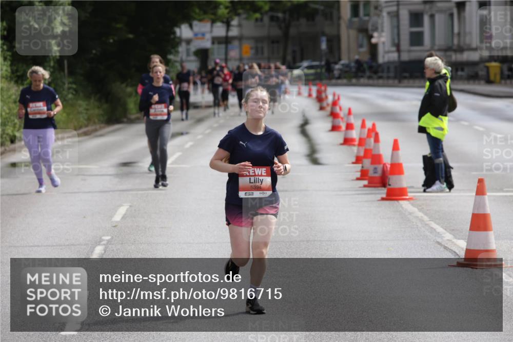 14.06.2026 - REWE Women's Run Jannik Wohlers http://msf.ph/oto/9816715 14.06.2026 10:53:38 Laufen 5394 meine-sportfotos.de