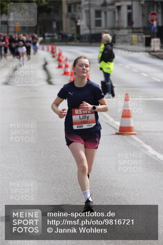 14.06.2026 - REWE Women's Run Jannik Wohlers http://msf.ph/oto/9816721 14.06.2026 10:53:40 Laufen 5394 meine-sportfotos.de