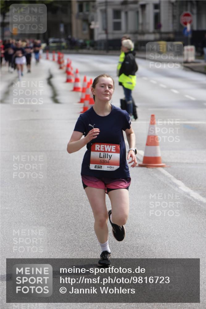 14.06.2026 - REWE Women's Run Jannik Wohlers http://msf.ph/oto/9816723 14.06.2026 10:53:40 Laufen 5394 meine-sportfotos.de