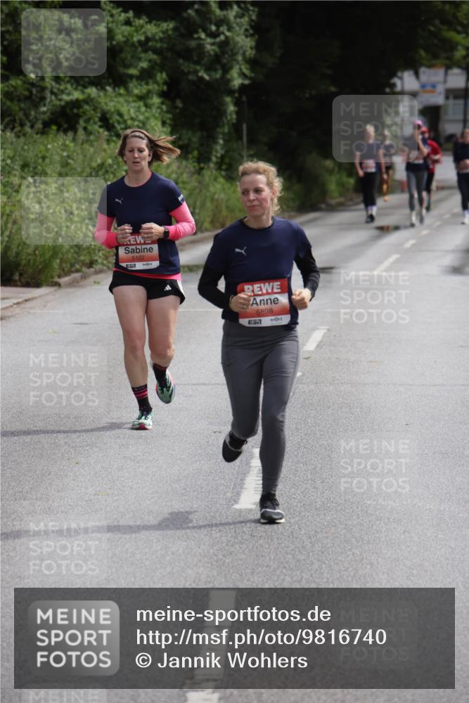 14.06.2026 - REWE Women's Run Jannik Wohlers http://msf.ph/oto/9816740 14.06.2026 10:53:45 Laufen 5107, 657, 5898, 57 meine-sportfotos.de