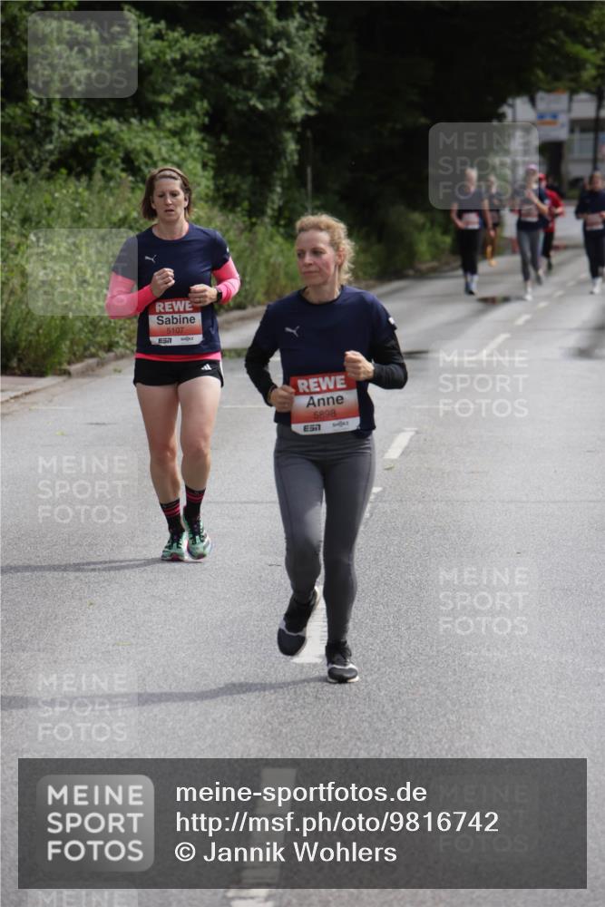 14.06.2026 - REWE Women's Run Jannik Wohlers http://msf.ph/oto/9816742 14.06.2026 10:53:45 Laufen 5107, 57, 5898 meine-sportfotos.de
