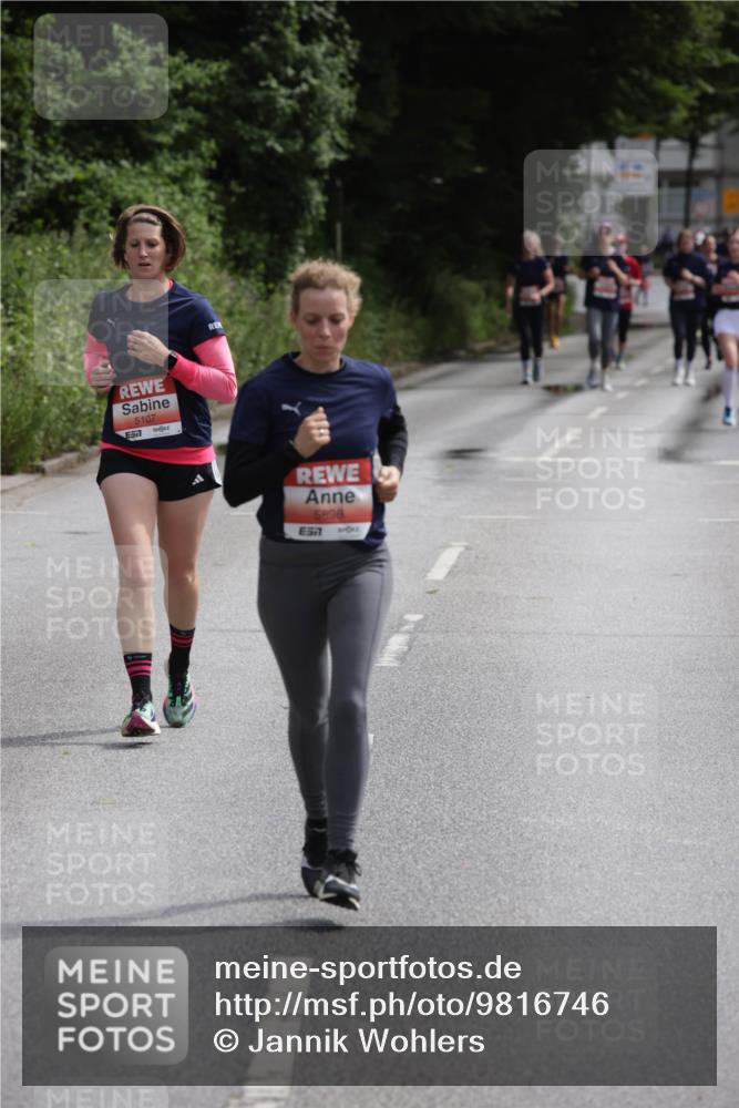 14.06.2026 - REWE Women's Run Jannik Wohlers http://msf.ph/oto/9816746 14.06.2026 10:53:45 Laufen 5107, 657, 5898, 57 meine-sportfotos.de