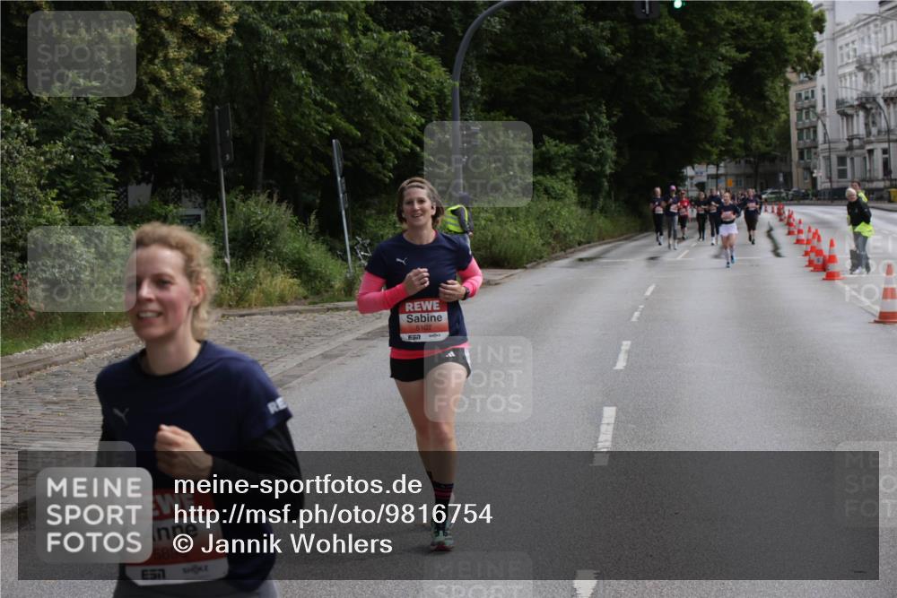 14.06.2026 - REWE Women's Run Jannik Wohlers http://msf.ph/oto/9816754 14.06.2026 10:53:49 Laufen 5898, 5107 meine-sportfotos.de
