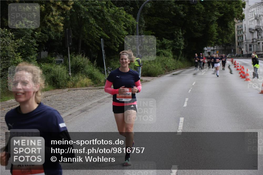 14.06.2026 - REWE Women's Run Jannik Wohlers http://msf.ph/oto/9816757 14.06.2026 10:53:49 Laufen 5898, 5107, 7 meine-sportfotos.de
