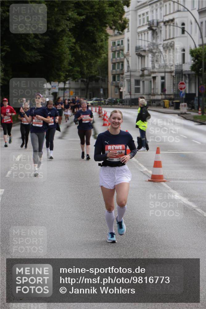 14.06.2026 - REWE Women's Run Jannik Wohlers http://msf.ph/oto/9816773 14.06.2026 10:53:57 Laufen 7 meine-sportfotos.de