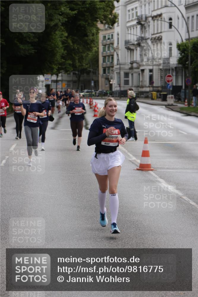14.06.2026 - REWE Women's Run Jannik Wohlers http://msf.ph/oto/9816775 14.06.2026 10:53:58 Laufen 5111 meine-sportfotos.de