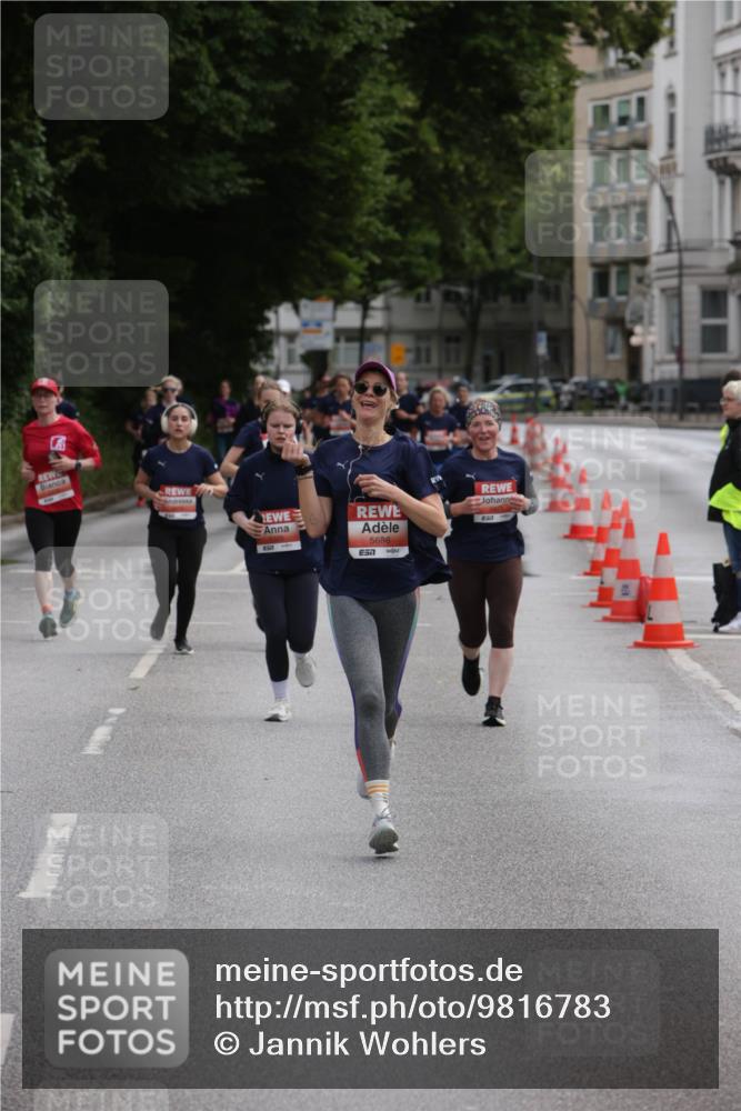 14.06.2026 - REWE Women's Run Jannik Wohlers http://msf.ph/oto/9816783 14.06.2026 10:53:59 Laufen 5686, 57, 87 meine-sportfotos.de