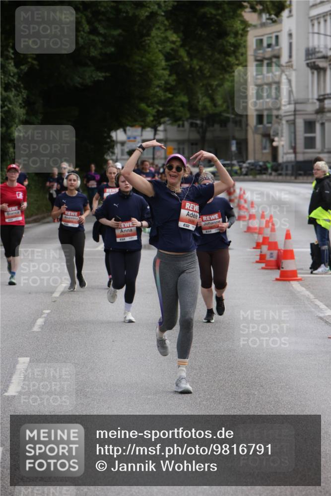 14.06.2026 - REWE Women's Run Jannik Wohlers http://msf.ph/oto/9816791 14.06.2026 10:53:59 Laufen 5686, 51 meine-sportfotos.de