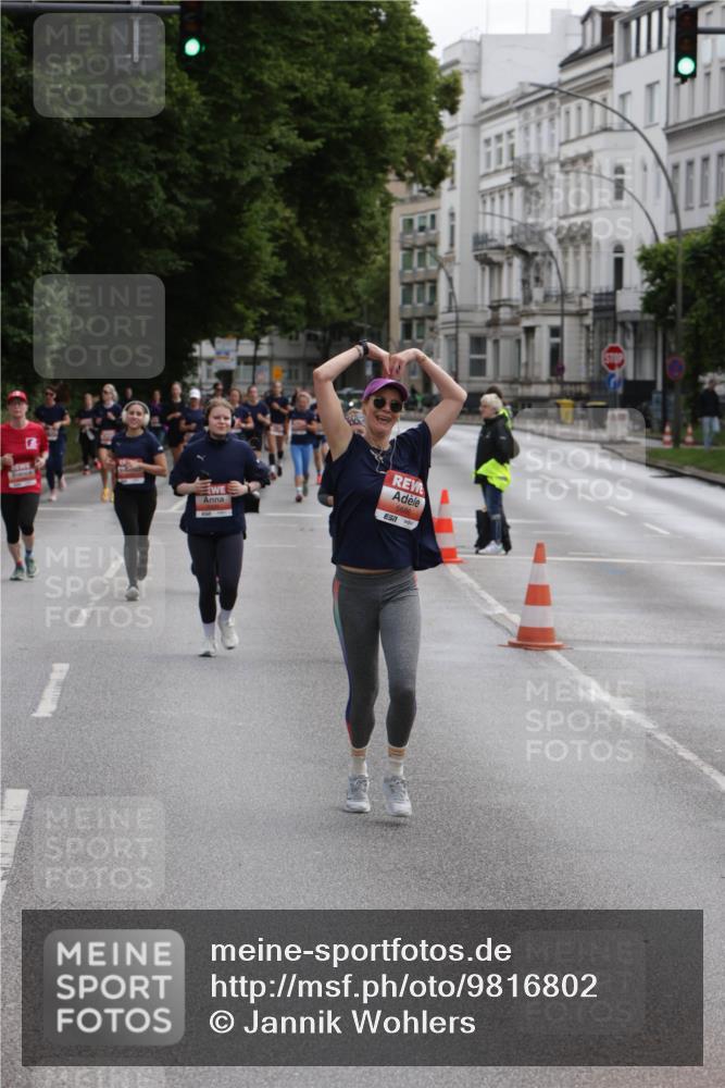 14.06.2026 - REWE Women's Run Jannik Wohlers http://msf.ph/oto/9816802 14.06.2026 10:54:00 Laufen 5686 meine-sportfotos.de