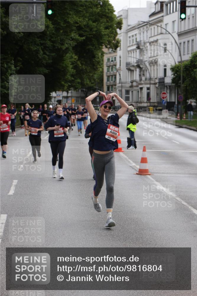 14.06.2026 - REWE Women's Run Jannik Wohlers http://msf.ph/oto/9816804 14.06.2026 10:54:00 Laufen 5686 meine-sportfotos.de