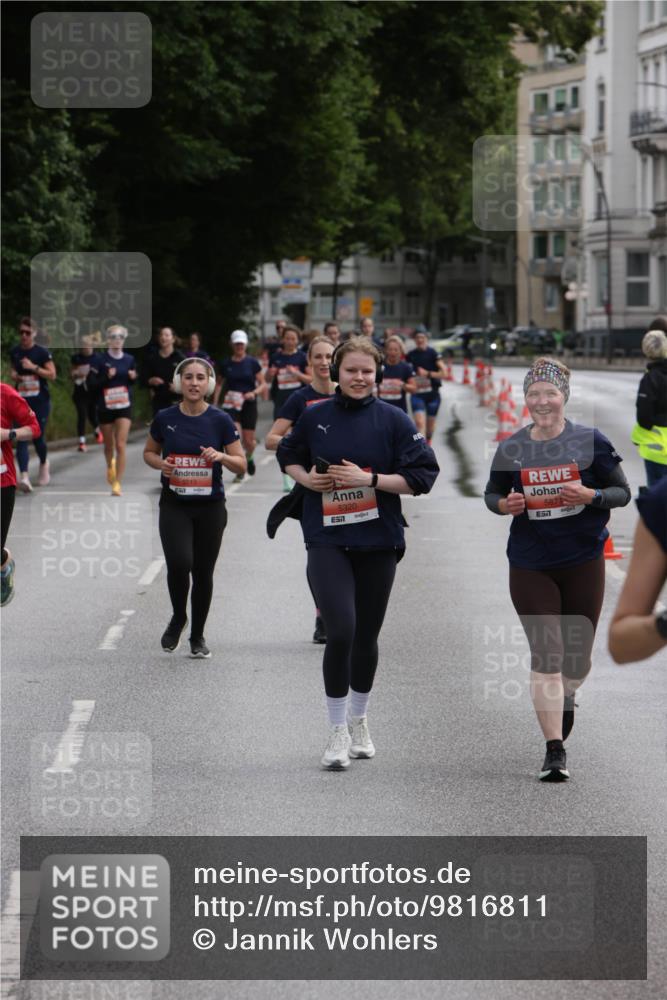 14.06.2026 - REWE Women's Run Jannik Wohlers http://msf.ph/oto/9816811 14.06.2026 10:54:02 Laufen 5320, 657, 5871 meine-sportfotos.de