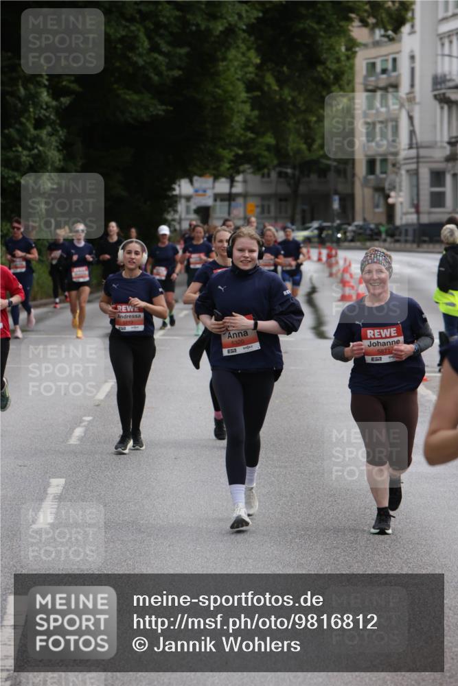 14.06.2026 - REWE Women's Run Jannik Wohlers http://msf.ph/oto/9816812 14.06.2026 10:54:02 Laufen 5713, 5320, 5871, 7 meine-sportfotos.de