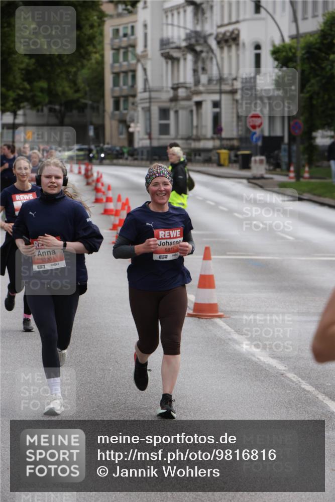 14.06.2026 - REWE Women's Run Jannik Wohlers http://msf.ph/oto/9816816 14.06.2026 10:54:03 Laufen 5320, 5871, 57 meine-sportfotos.de