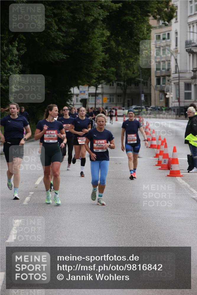 14.06.2026 - REWE Women's Run Jannik Wohlers http://msf.ph/oto/9816842 14.06.2026 10:54:09 Laufen 5066, 7, 7 meine-sportfotos.de