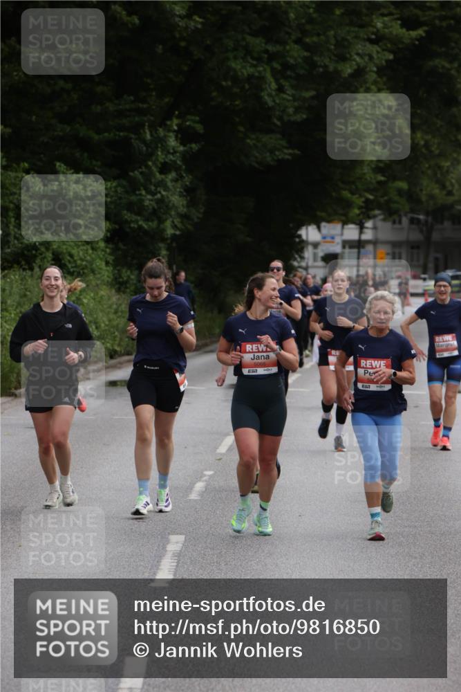 14.06.2026 - REWE Women's Run Jannik Wohlers http://msf.ph/oto/9816850 14.06.2026 10:54:10 Laufen 5066, 7 meine-sportfotos.de