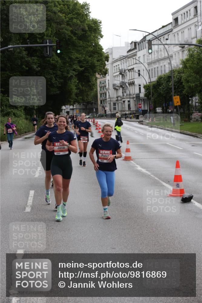 14.06.2026 - REWE Women's Run Jannik Wohlers http://msf.ph/oto/9816869 14.06.2026 10:54:14 Laufen 57, 01 meine-sportfotos.de