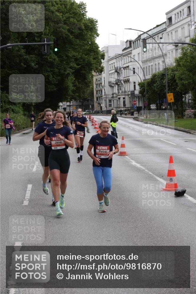 14.06.2026 - REWE Women's Run Jannik Wohlers http://msf.ph/oto/9816870 14.06.2026 10:54:14 Laufen 577, 1 meine-sportfotos.de