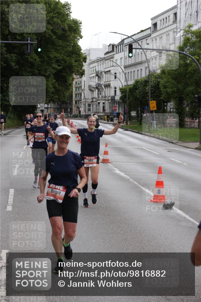 14.06.2026 - REWE Women's Run Jannik Wohlers http://msf.ph/oto/9816882 14.06.2026 10:54:17 Laufen 1 meine-sportfotos.de