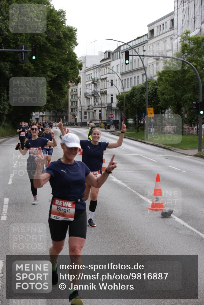 14.06.2026 - REWE Women's Run Jannik Wohlers http://msf.ph/oto/9816887 14.06.2026 10:54:17 Laufen 5032, 7, 01 meine-sportfotos.de