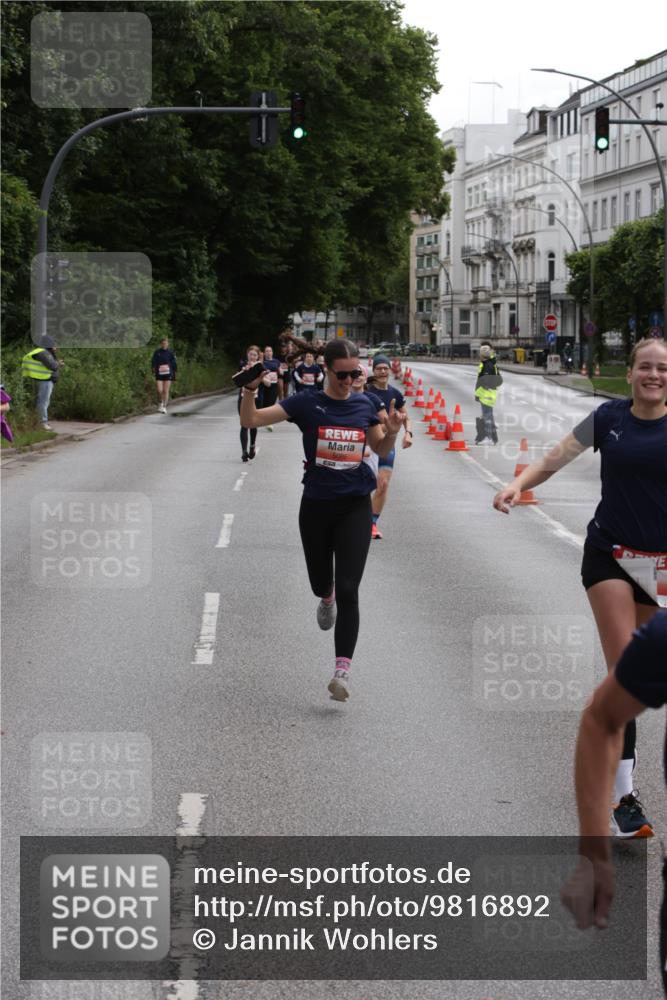 14.06.2026 - REWE Women's Run Jannik Wohlers http://msf.ph/oto/9816892 14.06.2026 10:54:18 Laufen  meine-sportfotos.de