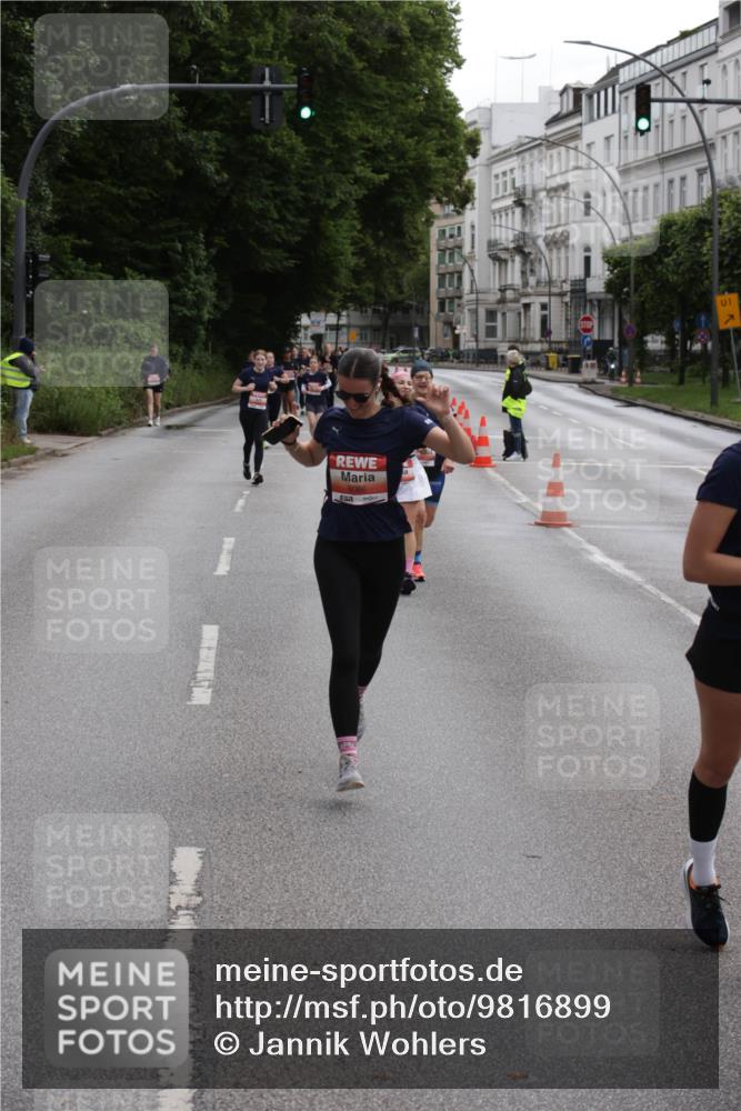 14.06.2026 - REWE Women's Run Jannik Wohlers http://msf.ph/oto/9816899 14.06.2026 10:54:18 Laufen 5086, 01 meine-sportfotos.de