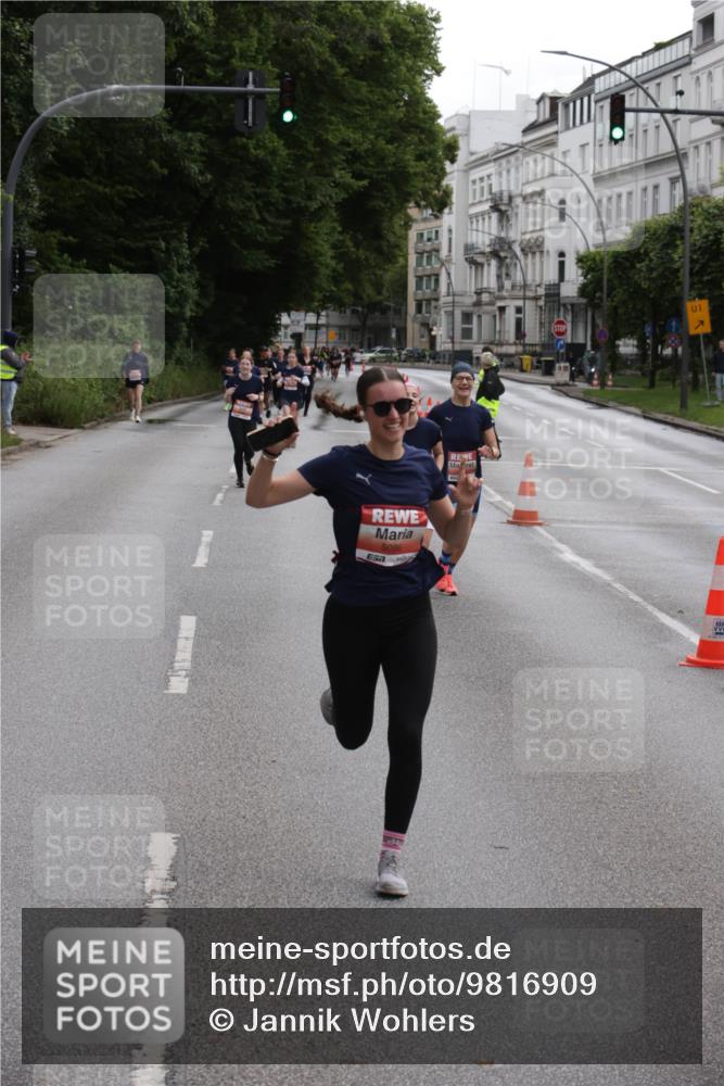 14.06.2026 - REWE Women's Run Jannik Wohlers http://msf.ph/oto/9816909 14.06.2026 10:54:19 Laufen 5086, 01 meine-sportfotos.de