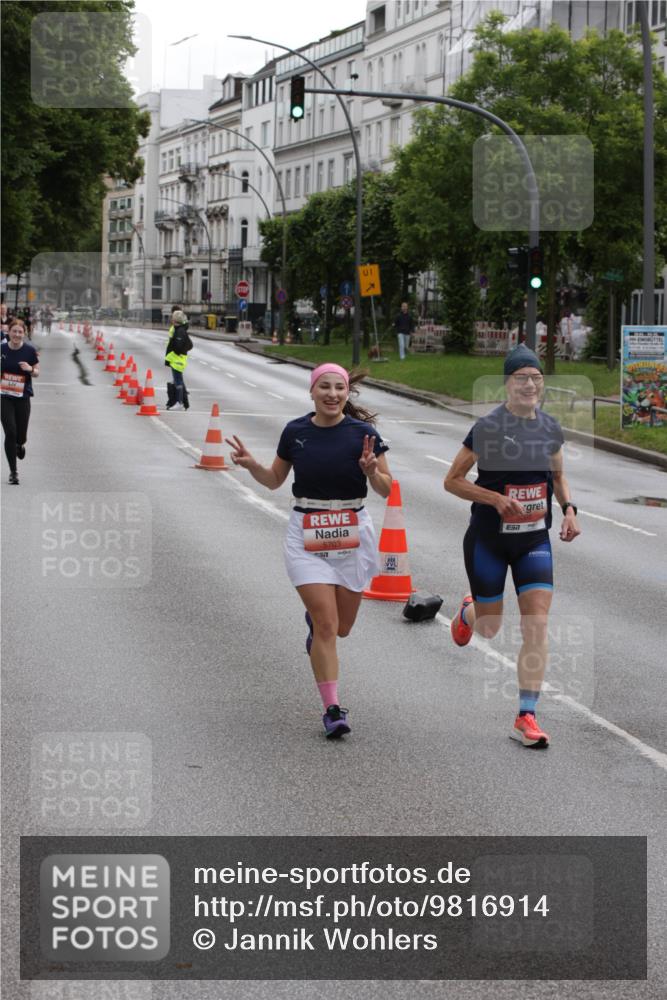 14.06.2026 - REWE Women's Run Jannik Wohlers http://msf.ph/oto/9816914 14.06.2026 10:54:21 Laufen 1, 5703, 557 meine-sportfotos.de